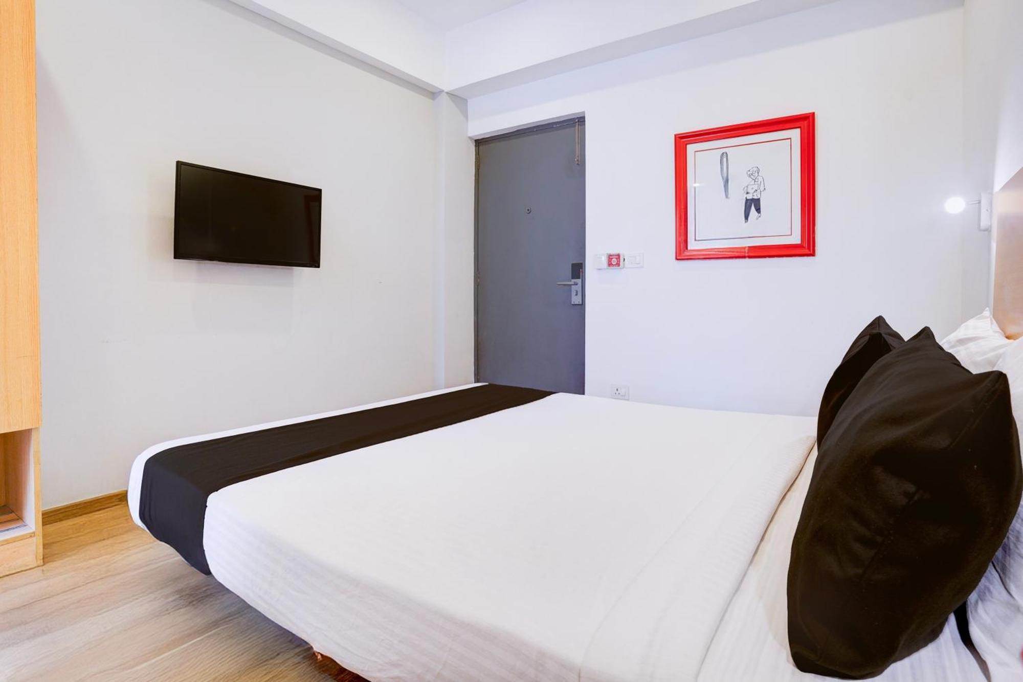 Townhouse Khar The Habitat 호텔 뭄바이 외부 사진