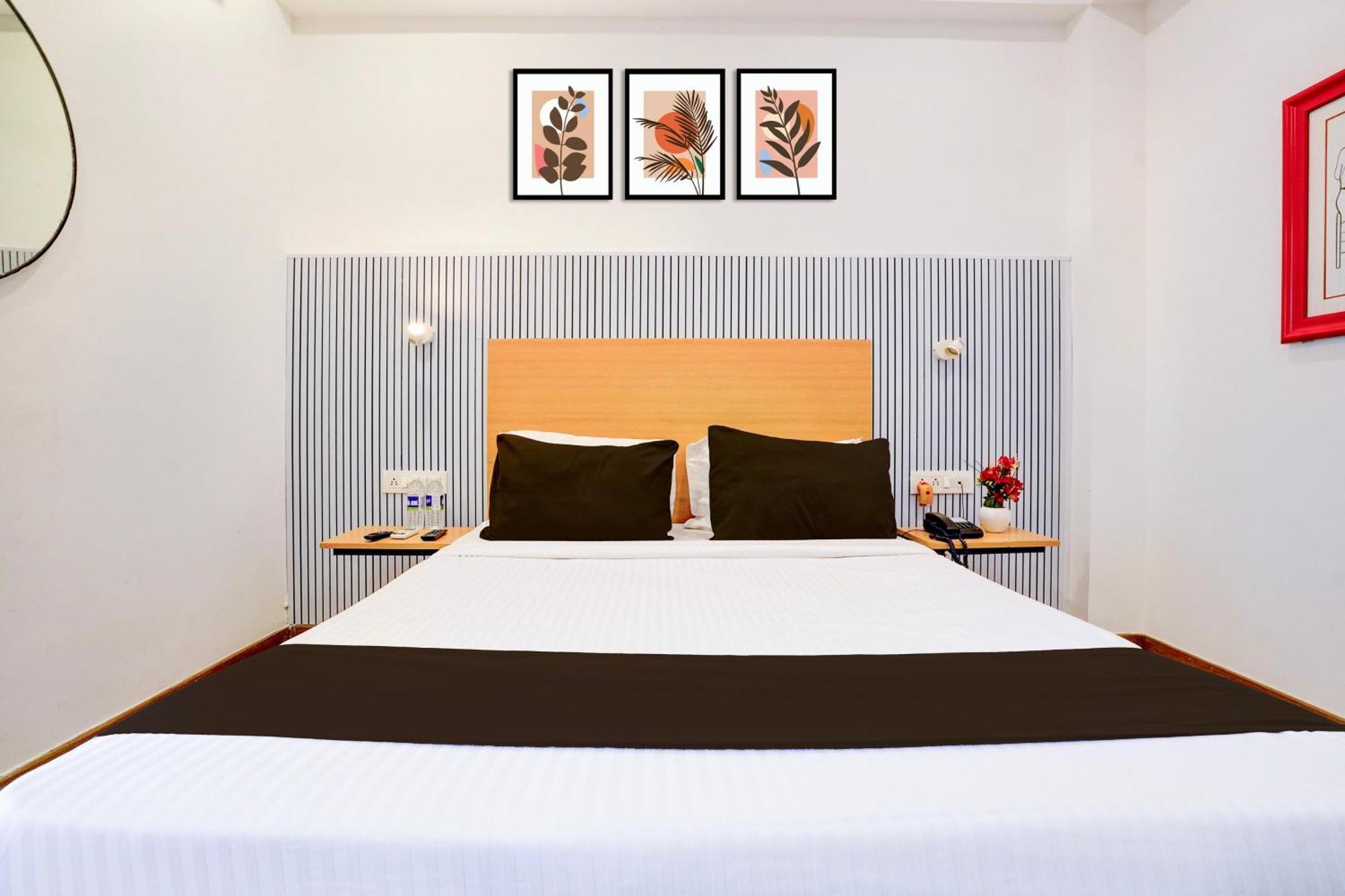 Townhouse Khar The Habitat 호텔 뭄바이 외부 사진